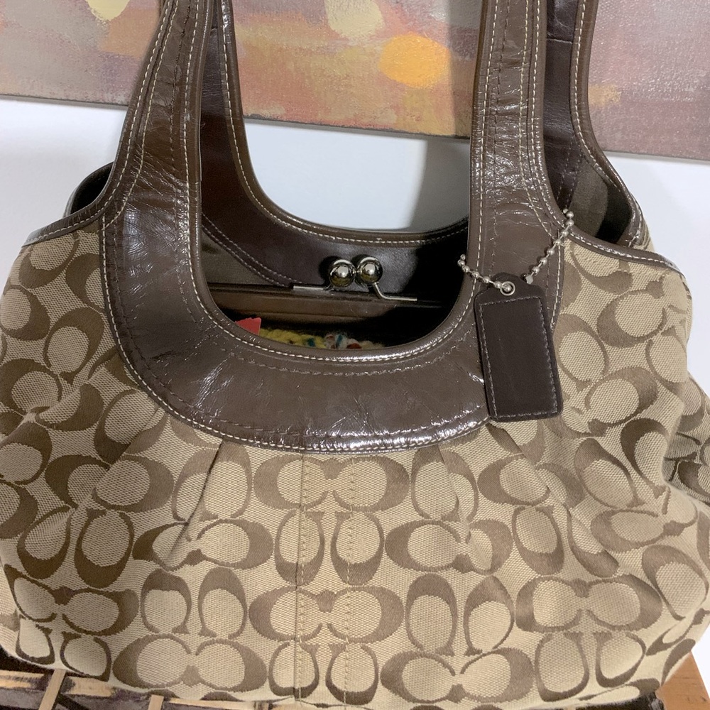 Authentic coach purse. Hobo style.Great condition clean. Lining in tact.